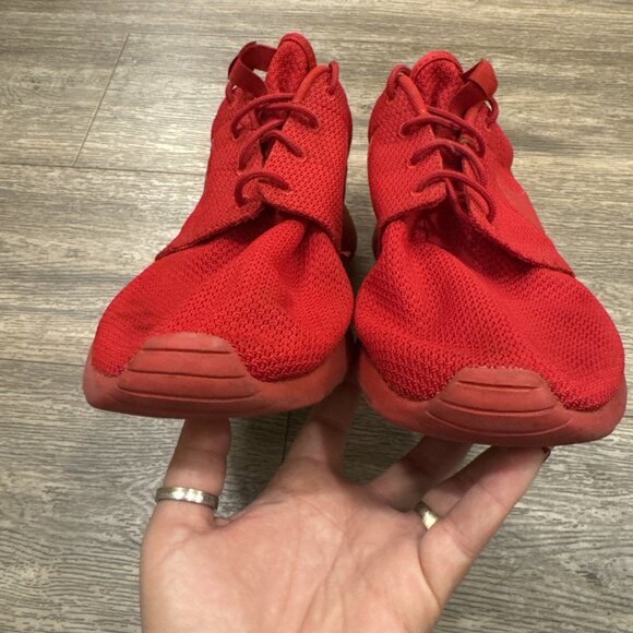 Nike Mens Roshe One Run Triple Red Varsity Red 511881-666 Running Shoe Size 11.5 - Picture 5 of 9